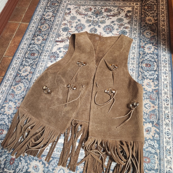 Brown Suede Fringe Vest - Picture 1 of 11